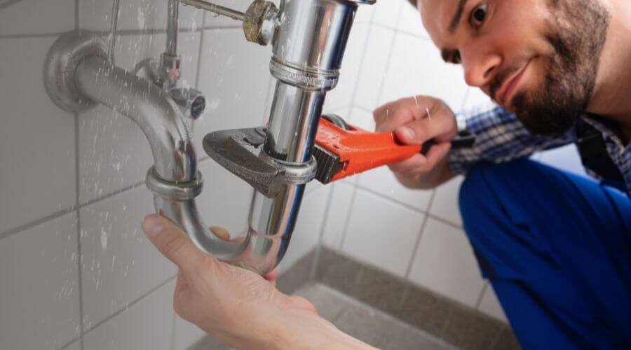 Professional same day plumber in Groveton, TX